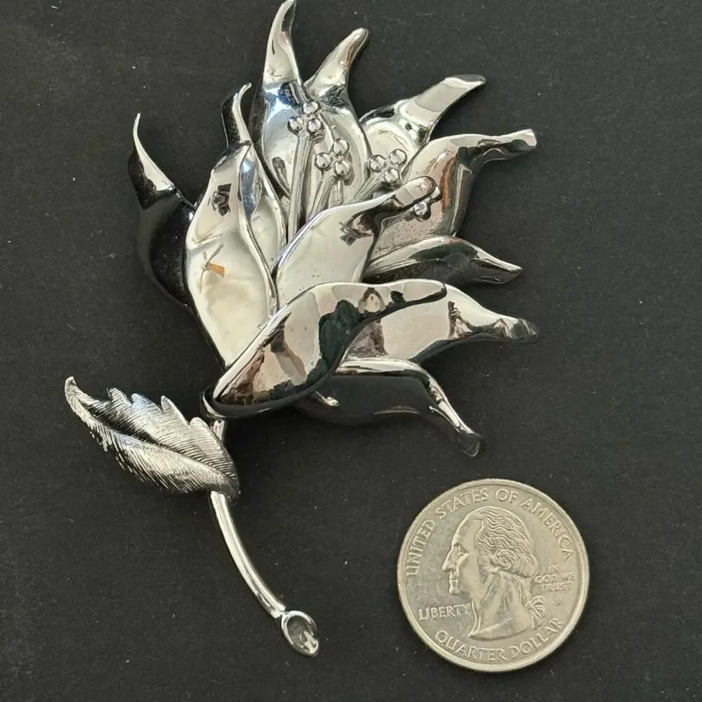 Vintage Roget Silver Tone Large Flower Statement Brooch Pin